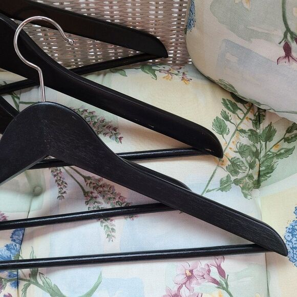 Set of Four Wooden Wood Blazer Jacket Shirts Pants Clothes Hangers - Picture 8 of 8